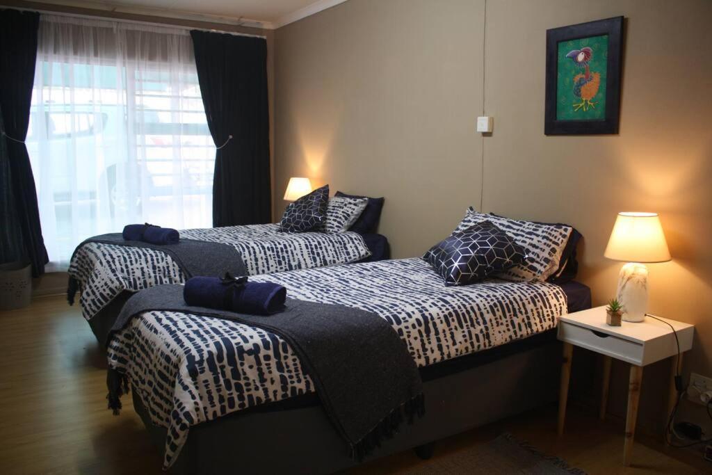 Casa En Gregg -exquisite 2-bedroom Self Catering Unit - 1 Car Parking Space